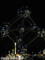 Atomium in the night